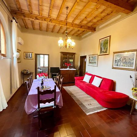 La Torre Di Caprera Apartman Siena Kültér fotó