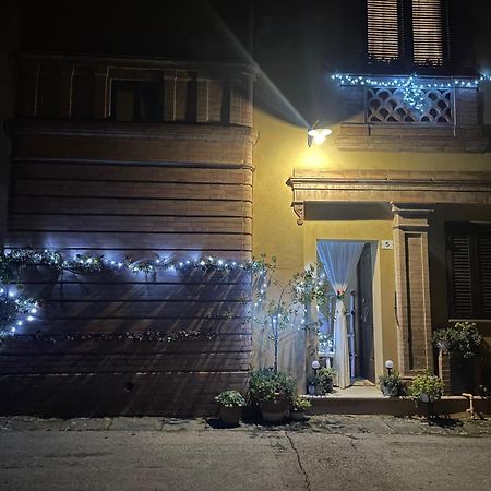 La Torre Di Caprera Apartman Siena Kültér fotó