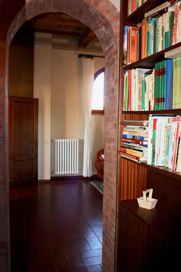 La Torre Di Caprera Apartman Siena Kültér fotó