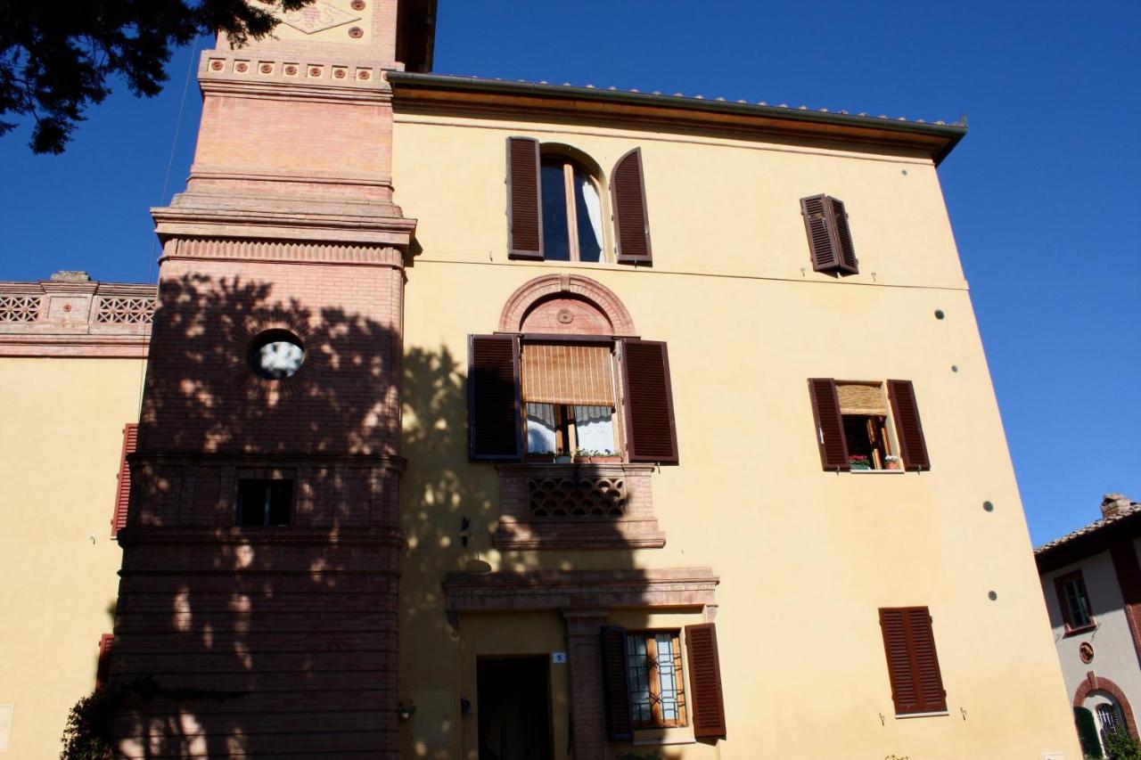 La Torre Di Caprera Apartman Siena Kültér fotó