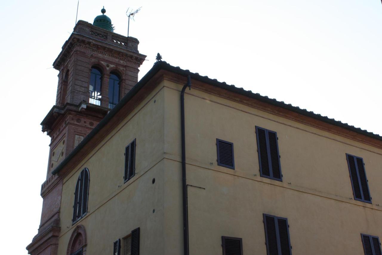 La Torre Di Caprera Apartman Siena Kültér fotó